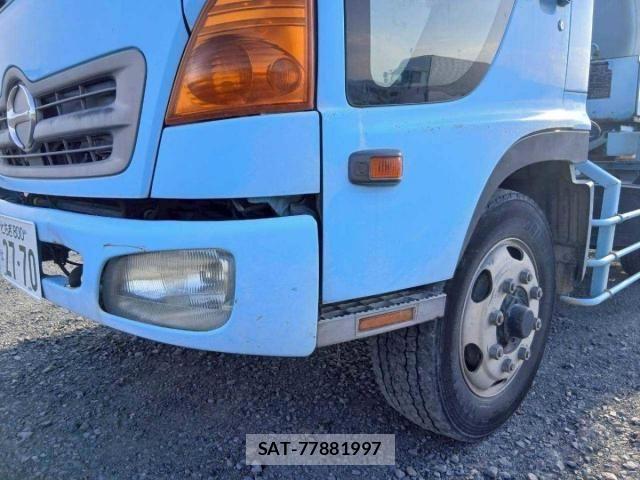 Hino RANGER 2005-03 8075291-12