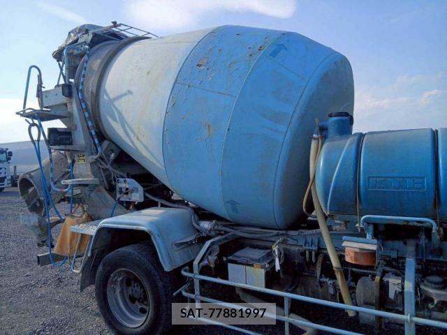 Hino RANGER 2005-03 8075291-16