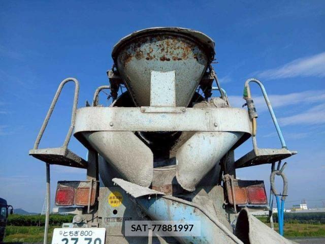 Hino RANGER 2005-03 8075291-29