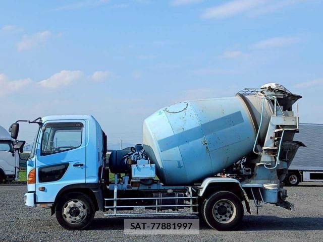 Hino RANGER 2005-03 8075291-7