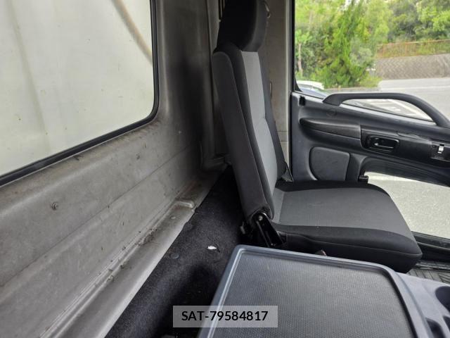 Hino RANGER 2009-06 8075289-18