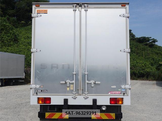 Hino RANGER 2014-08 8101497-4