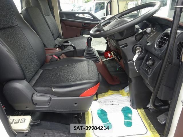 Hino RANGER 2019-07 8101495-7