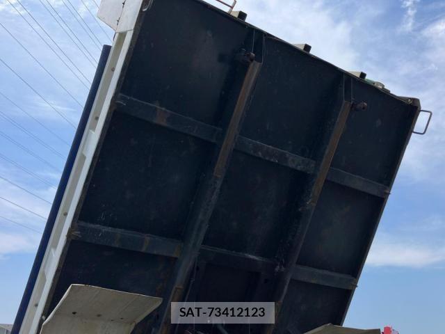 Hino RANGER 2014-09 8146523-11