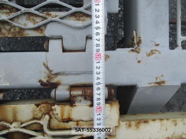 Hino RANGER 2005-06 8146527-28