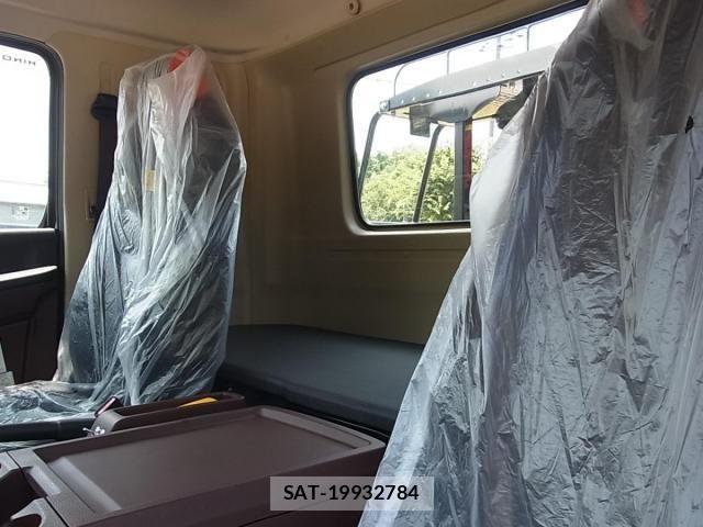 Hino RANGER 2026-01 8146521-16