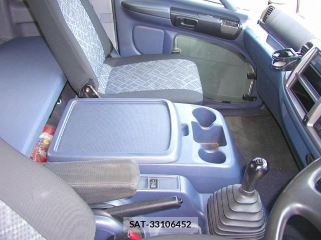 Hino RANGER 2006-10 8146524-25