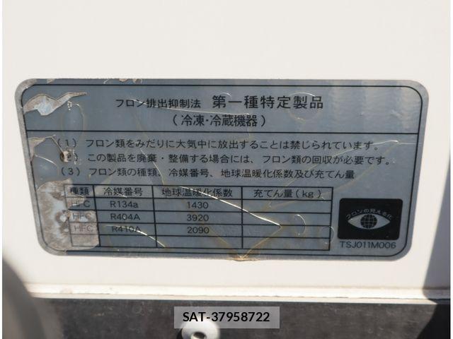 Hino RANGER 2018-03 8159099-15