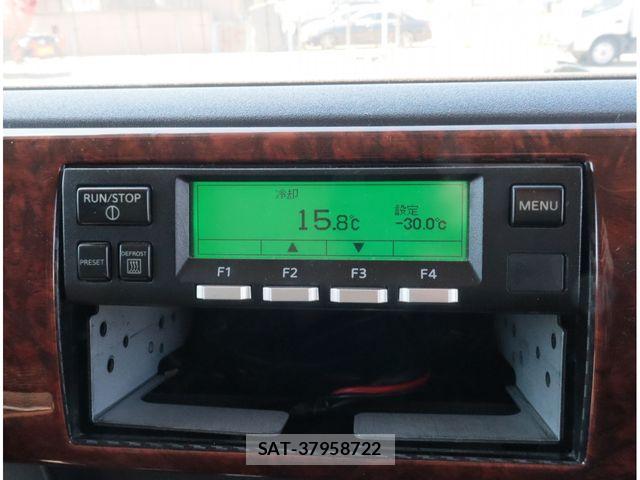 Hino RANGER 2018-03 8159099-22