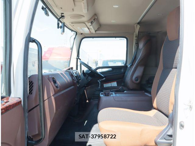 Hino RANGER 2018-03 8159099-27