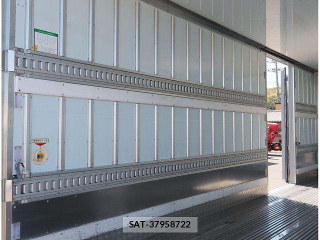 Hino RANGER 2018-03 8159099-7