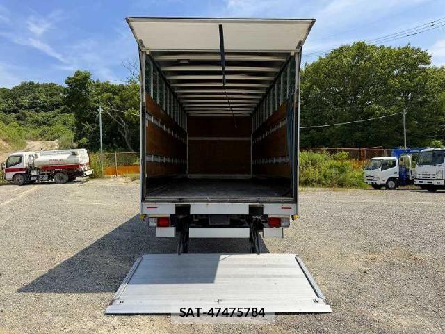 Hino RANGER 2018-06 8159105-17
