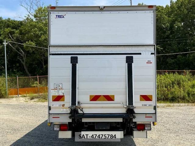 Hino RANGER 2018-06 8159105-4