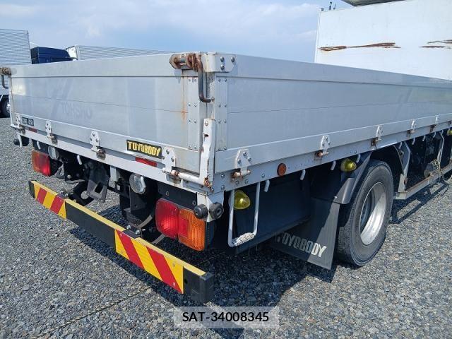 Hino RANGER 2017-05 8159106-10