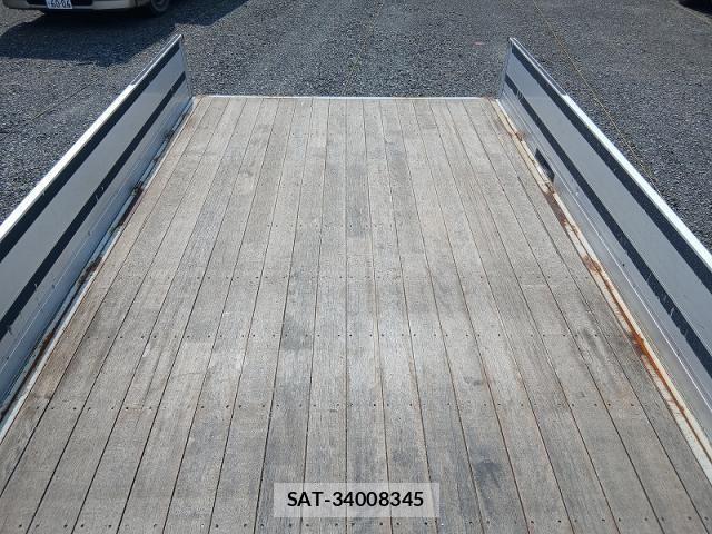 Hino RANGER 2017-05 8159106-20