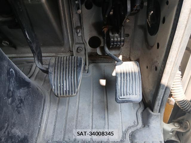 Hino RANGER 2017-05 8159106-26