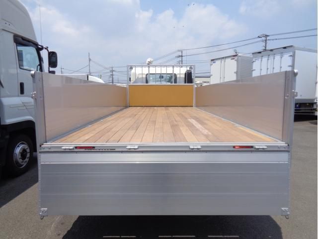 Hino RANGER 2026-01 8186429-4
