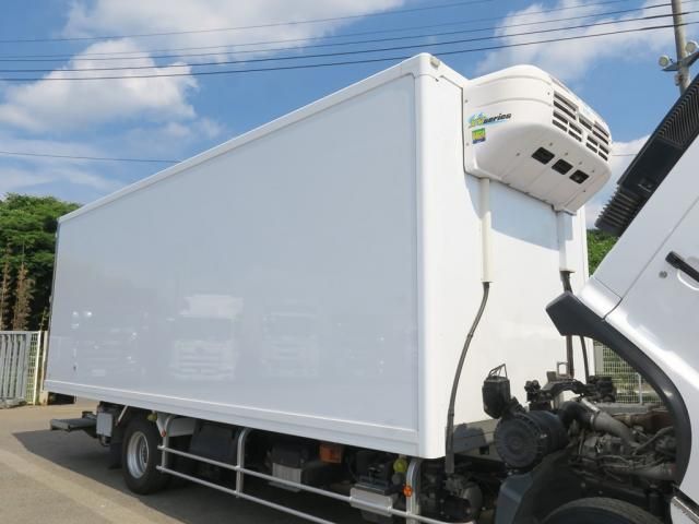 Hino RANGER 2023-07 8186430-11