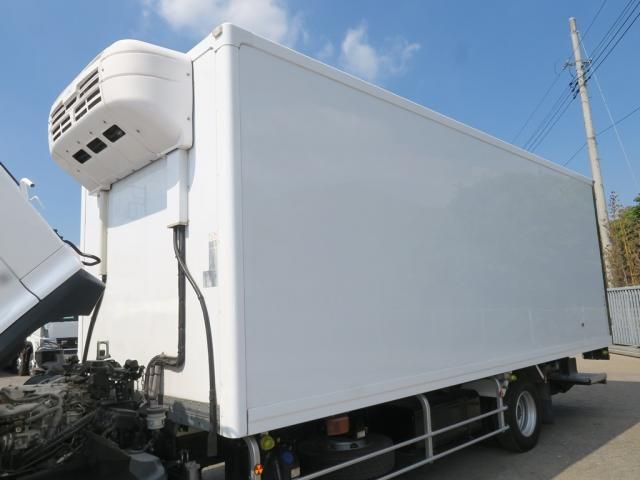 Hino RANGER 2023-07 8186430-12