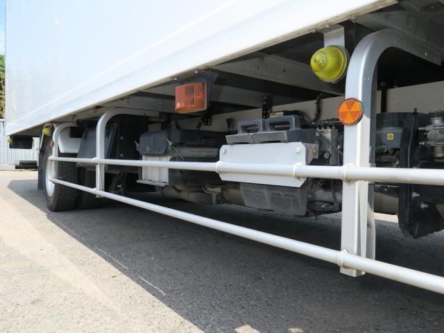 Hino RANGER 2023-07 8186430-13