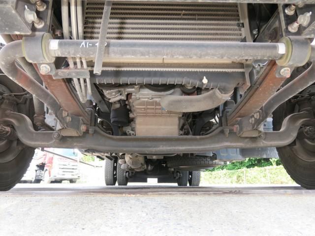 Hino RANGER 2023-07 8186430-17