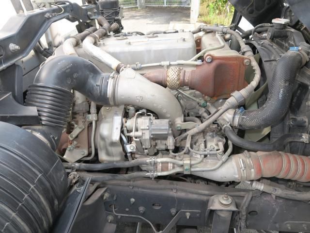 Hino RANGER 2023-07 8186430-24
