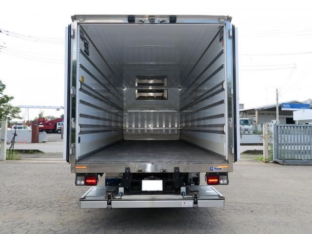 Hino RANGER 2023-07 8186430-5