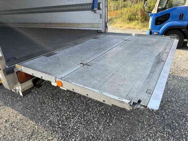 Hino RANGER 2015-10 8186434-26