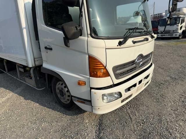 Hino RANGER 2015-10 8186434-8