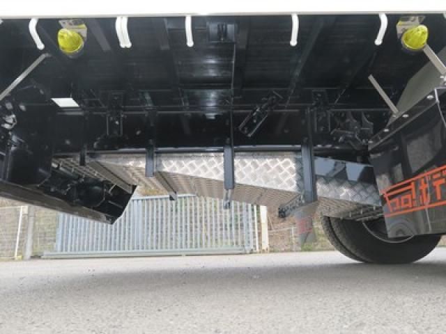 Hino RANGER 2026-01 8186421-17