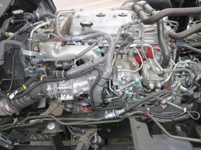 Hino RANGER 2026-01 8186421-22