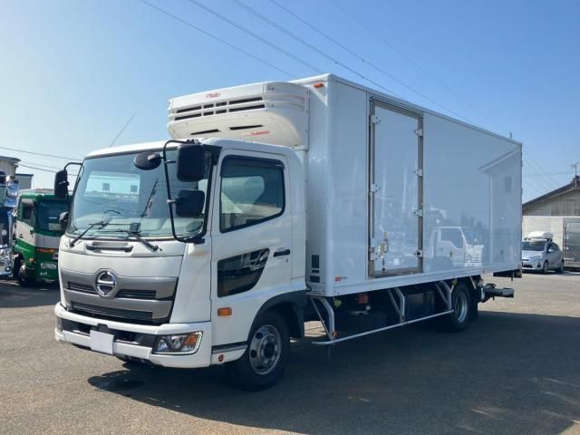 Hino RANGER 2021-03 8186431-0