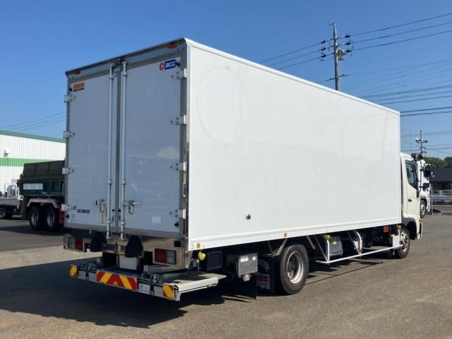 Hino RANGER 2021-03 8186431-2