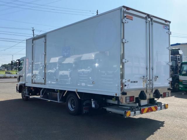 Hino RANGER 2021-03 8186431-3