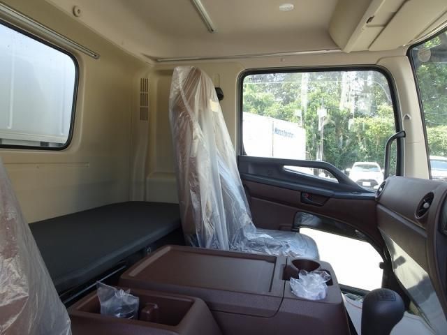 Hino RANGER 2025-08 8186428-18