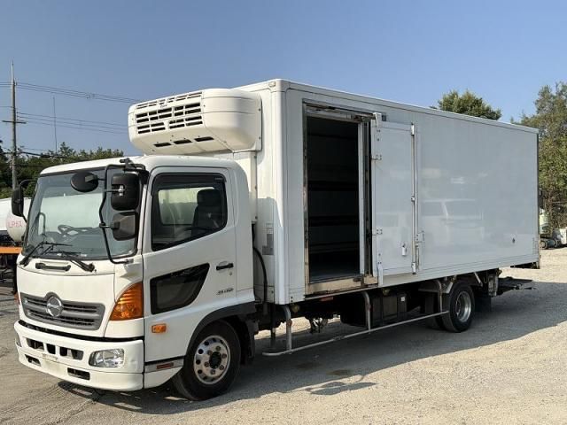 Hino RANGER 2016-03 8186446-19