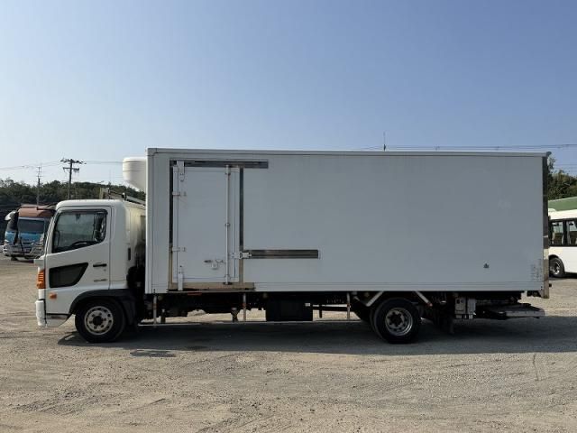 Hino RANGER 2016-03 8186446-2