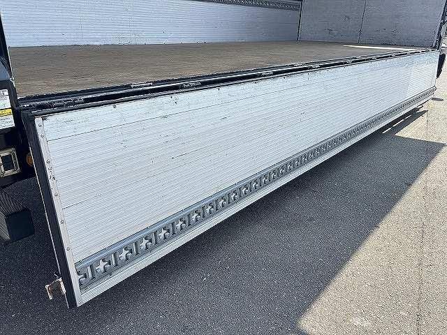 Hino RANGER 2016-09 8186436-9