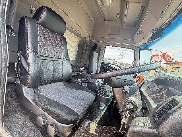 Hino RANGER 2016-09 8186436-10