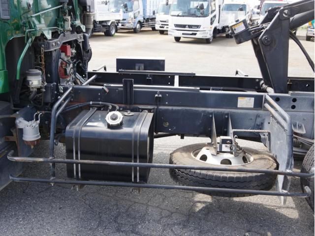 Hino RANGER 2016-02 8186432-15