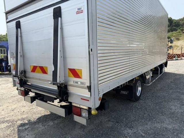 Hino RANGER 2018-03 8186433-14