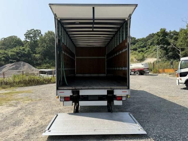Hino RANGER 2018-03 8186433-16