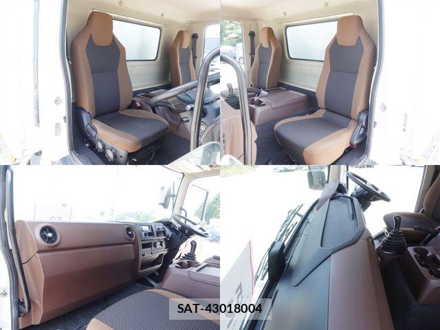 Hino RANGER 2020-05 8209782-16