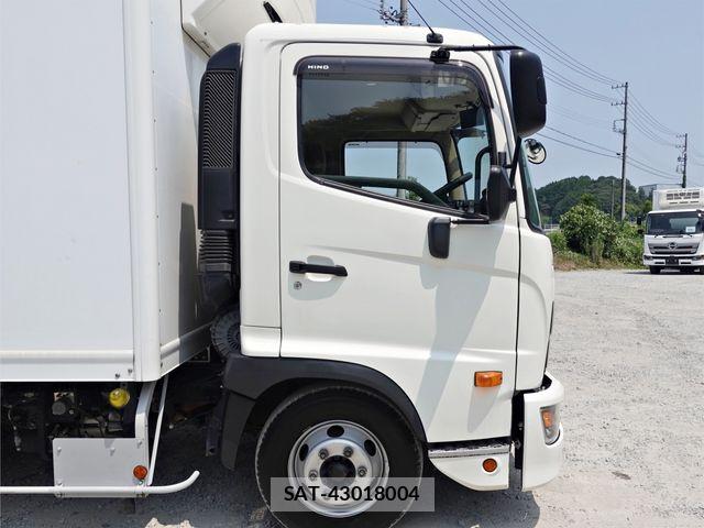 Hino RANGER 2020-05 8209782-2