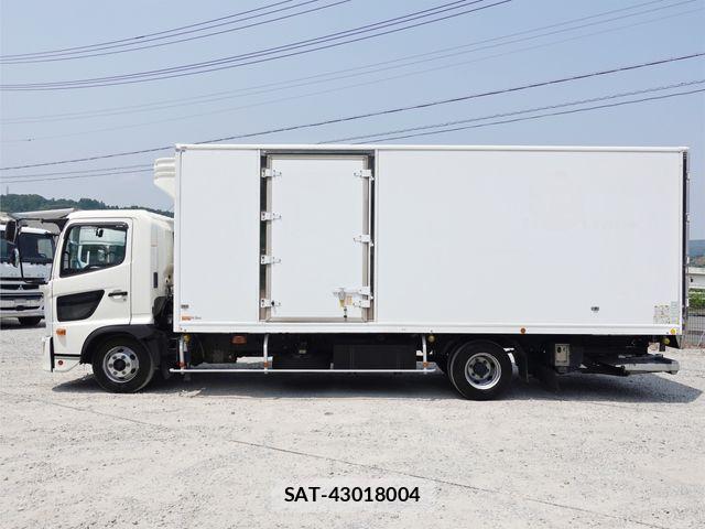 Hino RANGER 2020-05 8209782-5