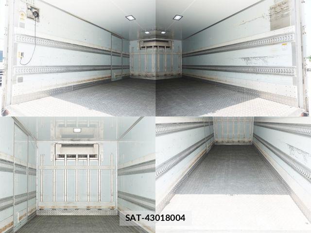Hino RANGER 2020-05 8209782-8