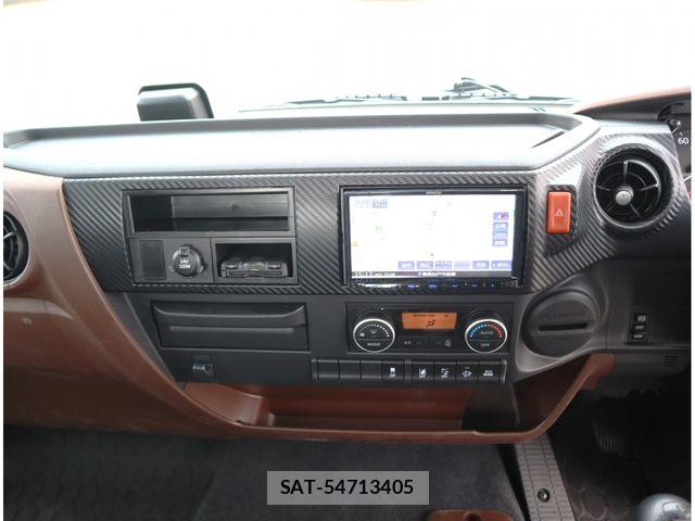 Hino RANGER 2025-01 8209779-19