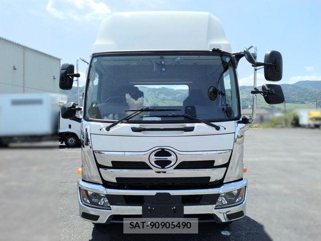 Hino RANGER 2025-04 8209774-14