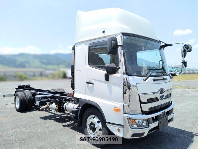 Hino RANGER 2025-04 8209774-1