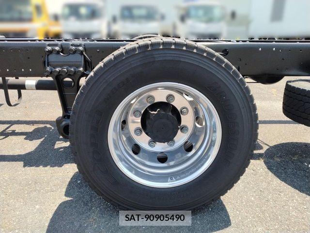 Hino RANGER 2025-04 8209774-27